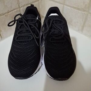 Propet Knit Mesh Black Sneaker Shoes Size 8 NEW